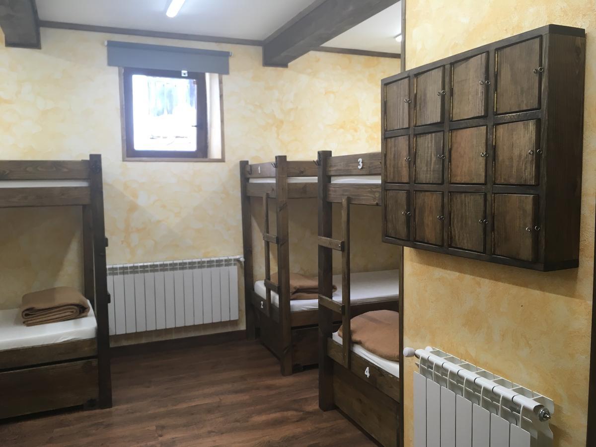 Albergue Villa De Bulnes Zewnętrze zdjęcie
